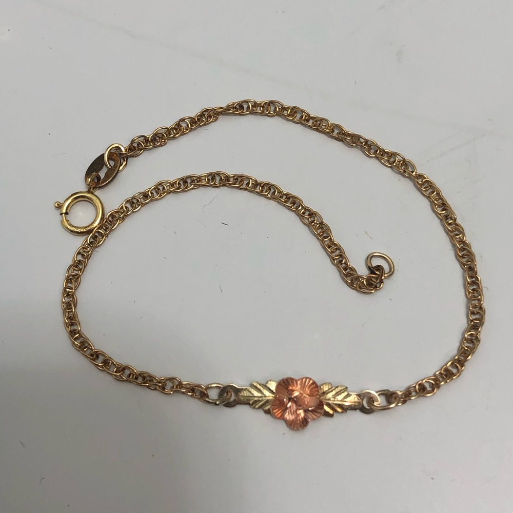Gold-filled Bracelet w/ 10K Multi-color Gold Floral 7”